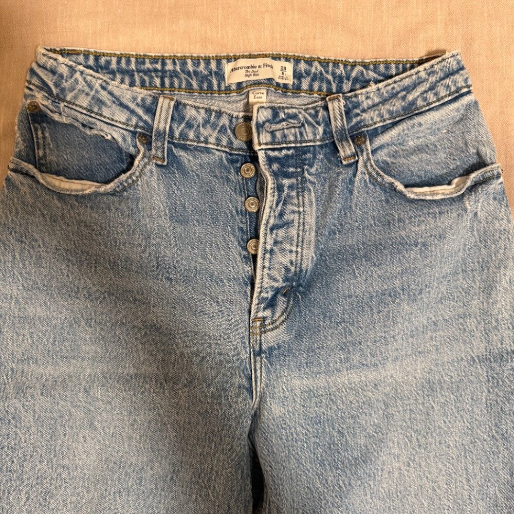 Abercrombie & Fitch Dad High Rise Jeans Size 28/6R Curve Love in Medium Wash - Picture 4 of 7